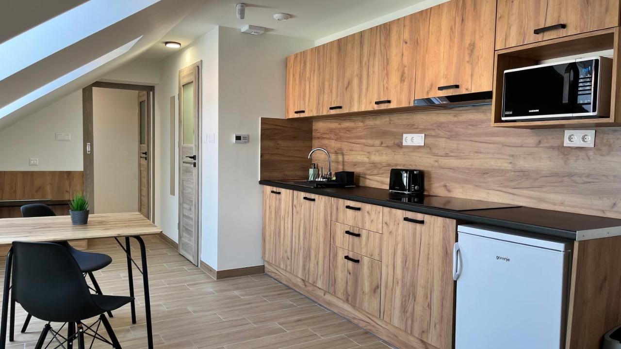 Rezidex Apartmanhaz Сегед Екстер'єр фото